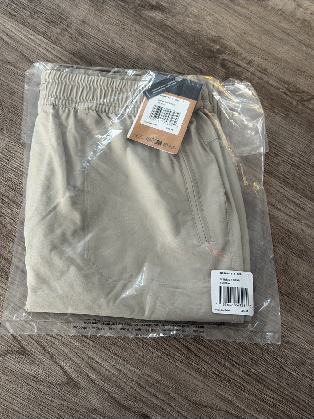 Wrangler Women’s Never Stop Wearing Pants Clay Grey Large Regular NWT